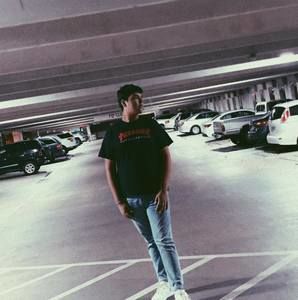 Meet your Posher, Omar